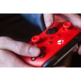Microsoft Pulse Red Bluetooth/ USB Gamepad Analogue / Digital Xbox, Xbox One, Xbox Series S, Xbox Series X