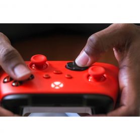 Microsoft Pulse Red Bluetooth/ USB Gamepad Analogue / Digital Xbox, Xbox One, Xbox Series S, Xbox Series X