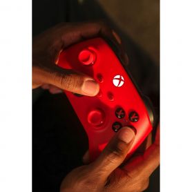Microsoft Pulse Red Bluetooth/ USB Gamepad Analogue / Digital Xbox, Xbox One, Xbox Series S, Xbox Series X
